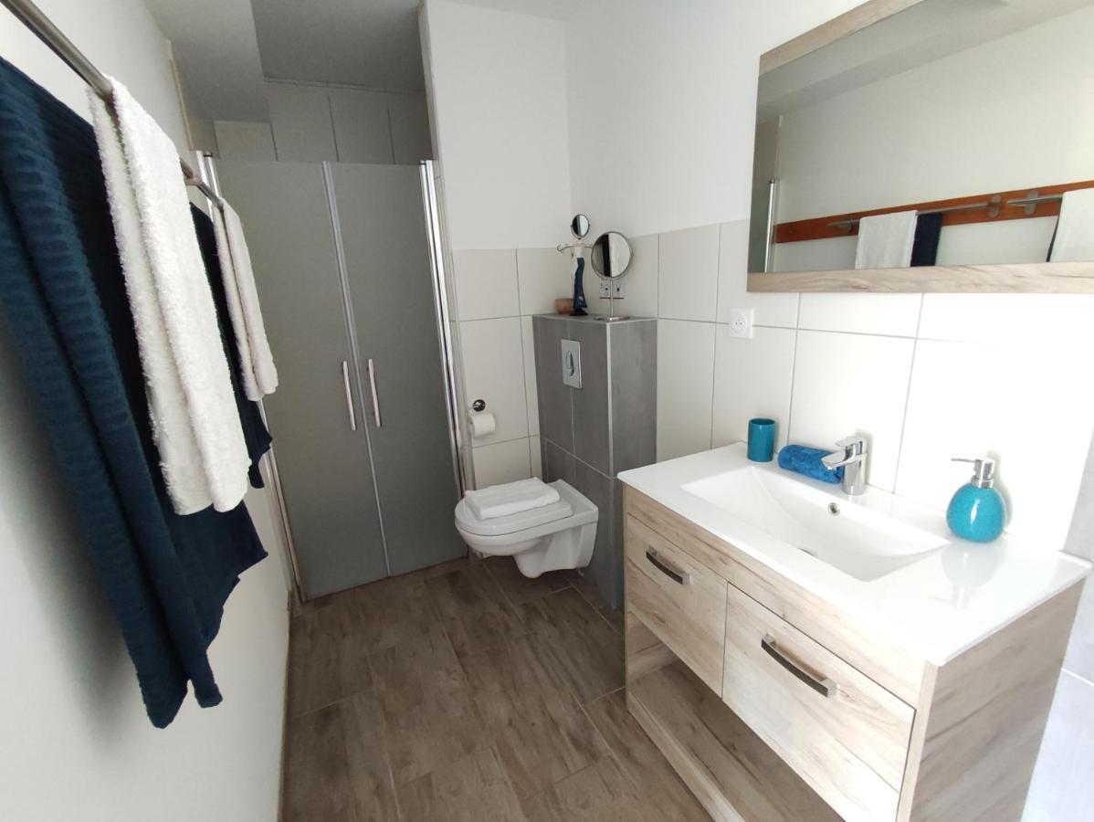 Ferienwohnung Domaine BOHN Blue Winehouse Reichsfeld Exterior foto